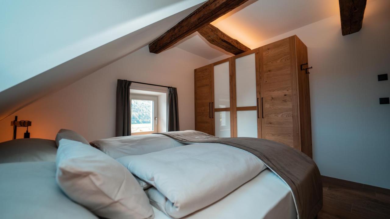 Apartments, Guest House & Historic Chalet Neuhaus San Sigismondo Bagian luar foto